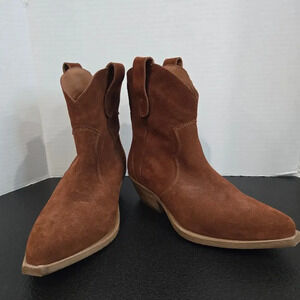 NEW Steve Madden Wizz Ankle Cowboy Boots Women's Size 9 Suede Leather